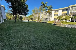 6005 Del Lago Cir, Sunrise, FL 33313 - Photo 31