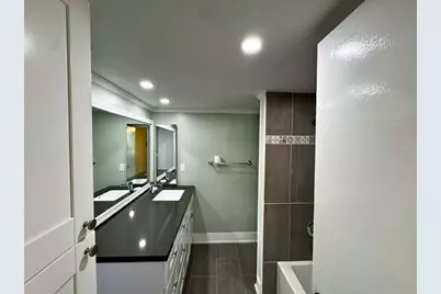 6005 Del Lago Circle #105, Sunrise, FL 33313 - Photo 23