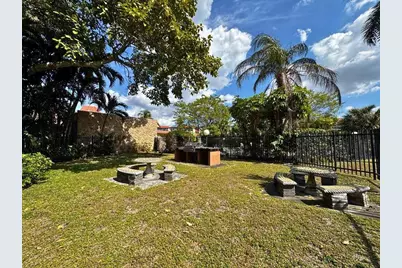 6005 Del Lago Circle #105, Sunrise, FL 33313 - Photo 41