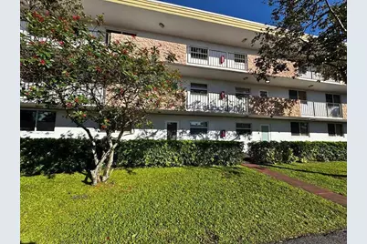6005 Del Lago Circle #105, Sunrise, FL 33313 - Photo 1