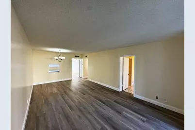 6005 Del Lago Circle #105, Sunrise, FL 33313 - Photo 11