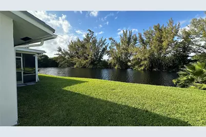 2819 NW 52nd Court, Tamarac, FL 33309 - Photo 25