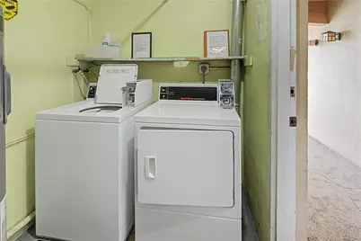 100 SE 6th Avenue #203, Pompano Beach, FL 33060 - Photo 17