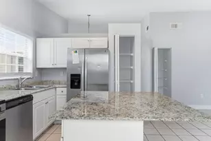 11242 SW 64th Ln, Miami, FL 33173 - Photo 13