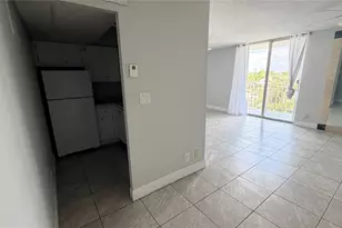 1731 SE 15th St, Fort Lauderdale, FL 33316 - Photo 9