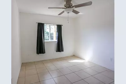 3680 N 56th Avenue #806, Hollywood, FL 33021 - Photo 7