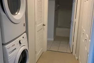 533 NE 3rd Ave, Fort Lauderdale, FL 33301 - Photo 13