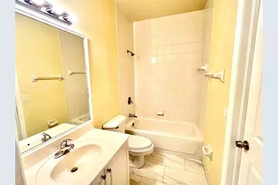 7893 N Southwood Circle, Davie, FL 33328 - Photo 5