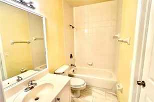 7893 N Southwood Cir, Davie, FL 33328 - Photo 5