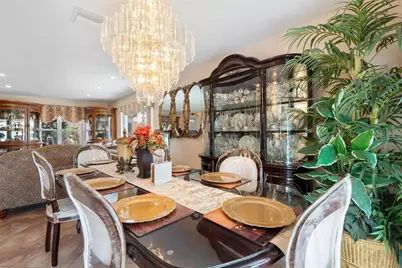 961 SW 98th Avenue, Pembroke Pines, FL 33025 - Photo 19