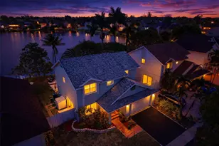 961 SW 98th Ave, Pembroke Pines, FL 33025 - Photo 3