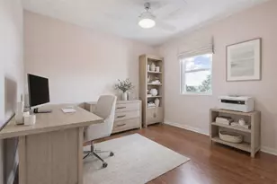 961 SW 98th Ave, Pembroke Pines, FL 33025 - Photo 29