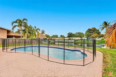 5170 SW 89th Terrace, Cooper City, FL 33328 - Photo 19