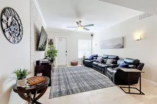 4680 Mimosa Pl, Coconut Creek, FL 33073 - Photo 9