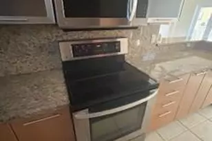 2337 Vintage Dr, Pompano Beach, FL 33064 - Photo 21