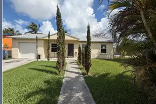311 SW 79th Terrace, North Lauderdale, FL 33068 - Photo 1