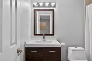 744 NE 14th Ave, Fort Lauderdale, FL 33304 - Photo 19