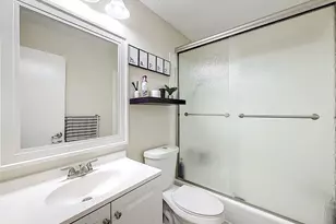 1198 Hillsboro Mile, Pompano Beach, FL 33062 - Photo 35