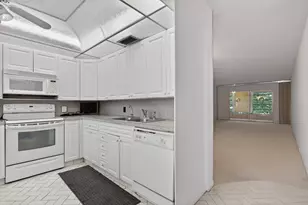 2403 Antigua Cir, Coconut Creek, FL 33066 - Photo 3