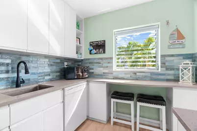 561 Bayshore Drive #7, Fort Lauderdale, FL 33304 - Photo 27