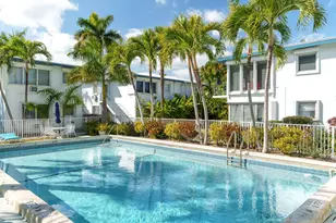 561 Bayshore Dr, Fort Lauderdale, FL 33304 - Photo 3