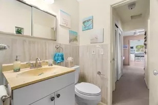 561 Bayshore Dr, Fort Lauderdale, FL 33304 - Photo 37