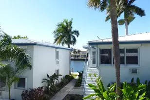 561 Bayshore Dr, Fort Lauderdale, FL 33304 - Photo 43