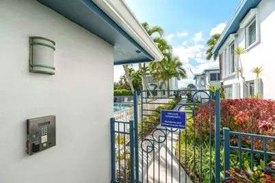 561 Bayshore Drive #7, Fort Lauderdale, FL 33304 - Photo 7