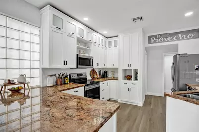 9814 NW 1st Manor, Coral Springs, FL 33071 - Photo 5