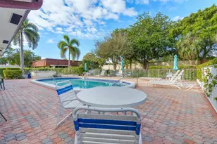 2015 NE 32nd Ct, Pompano Beach, FL 33064 - Photo 27