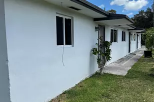 645 NW 64th St, Miami, FL 33150 - Photo 5