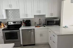 8360 Sands Point Blvd, Tamarac, FL 33321 - Photo 7