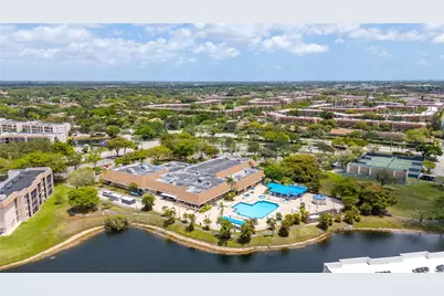 9350 Sunrise Lakes Boulevard #101, Sunrise, FL 33322 - Photo 45