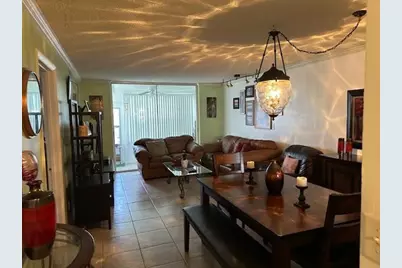 9350 Sunrise Lakes Boulevard #101, Sunrise, FL 33322 - Photo 13
