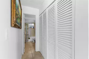 9350 Sunrise Lakes Blvd, Sunrise, FL 33322 - Photo 47
