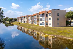 9350 Sunrise Lakes Blvd, Sunrise, FL 33322 - Photo 27