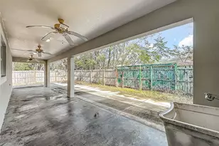 608 Masters Ave, Wildwood, FL 34785 - Photo 17