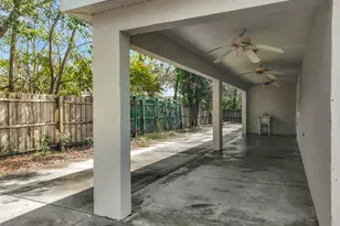 608 Masters Ave, Wildwood, FL 34785 - Photo 15