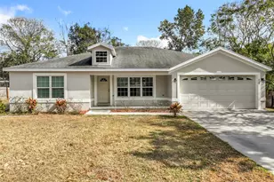 608 Masters Ave, Wildwood, FL 34785 - Photo 1