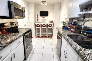 4400 Hillcrest Dr, Hollywood, FL 33021 - Photo 5