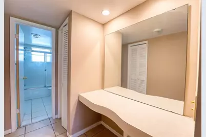 4700 Washington Street #105, Hollywood, FL 33021 - Photo 9