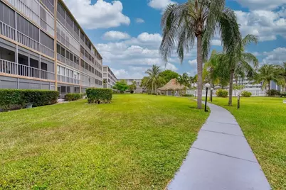 4700 Washington Street #105, Hollywood, FL 33021 - Photo 13