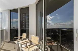 18001 Collins Ave, North Miami Beach, FL 33160 - Photo 35