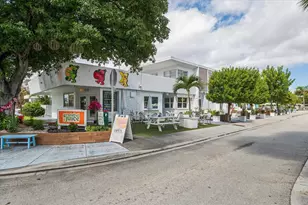 561 Bayshore Dr, Fort Lauderdale, FL 33304 - Photo 15