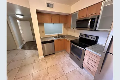 729 NW 91st Terrace #729, Plantation, FL 33324 - Photo 7