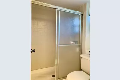 195 Deer Creek Boulevard #805, Deerfield Beach, FL 33442 - Photo 19