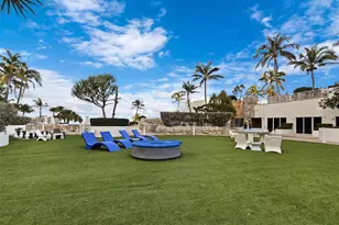 18001 Collins Ave, North Miami Beach, FL 33160 - Photo 9