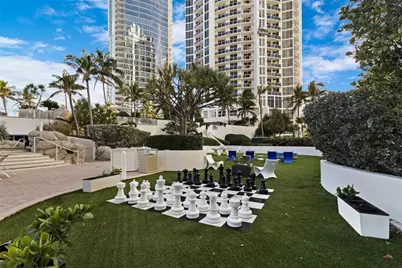 18001 Collins Avenue #2615, Sunny Isles Beach, FL 33160 - Photo 9