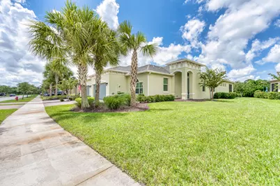11008 SW Winding Lakes Circle, Port Saint Lucie, FL 34987 - Photo 1