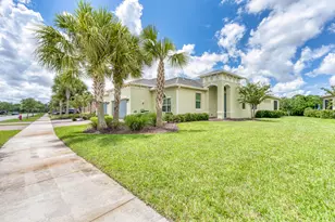 11008 SW Winding Lakes Circle, Port Saint Lucie, FL 34987 - Photo 1